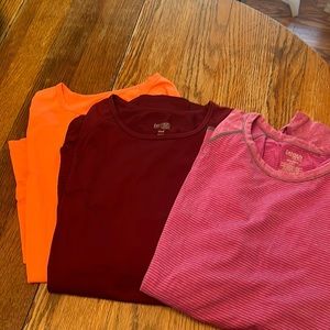 Long sleeve athletic shirts